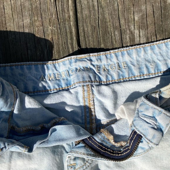 AMERICAN EAGLE Tomgirl Shortie - Picture 3 of 9